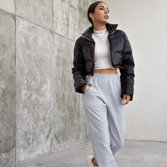 Black Hem Puffer Jacket - Picture 4 of 5